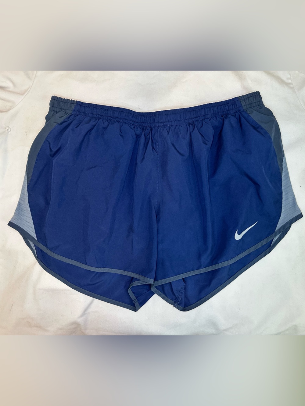 Nike Tempo Dri-Fit Running Shorts Blue Gray Mesh Athletic Women’s Size Large